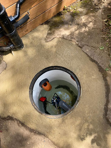 Drainworks Ltd - blocked drains treatment plants septic tanks installation soakaways cctv Haslemere Petersfield Winchester Alton