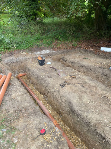 Drainworks Ltd - blocked drains treatment plants septic tanks installation soakaways cctv Haslemere Petersfield Winchester Alton